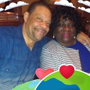 Meet your Posher, Dennis